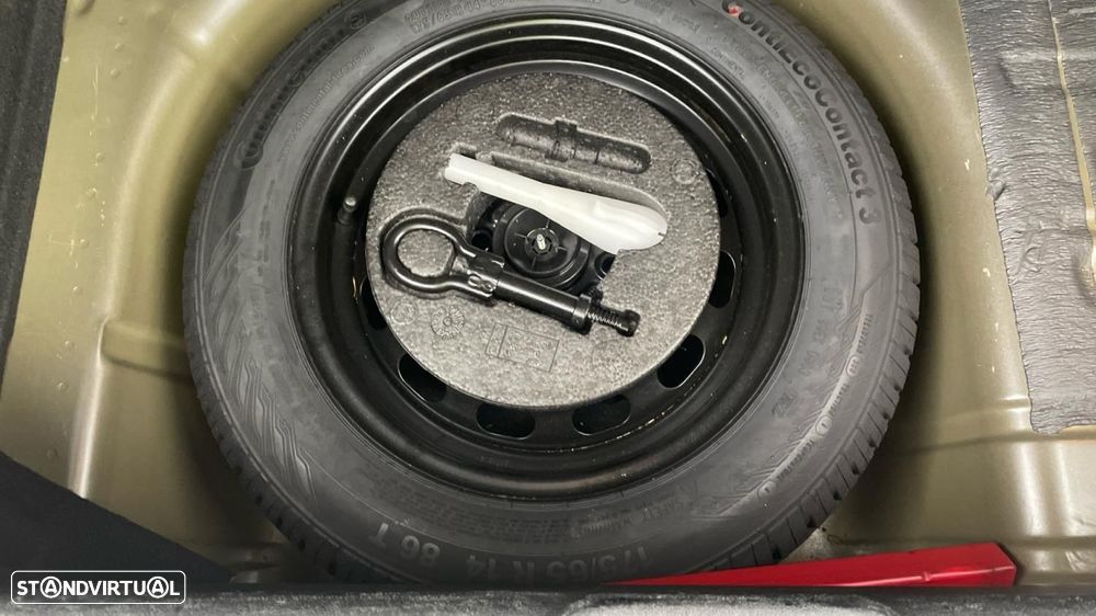 Ford Fiesta 1.0 EcoBoost ST-Line - 21