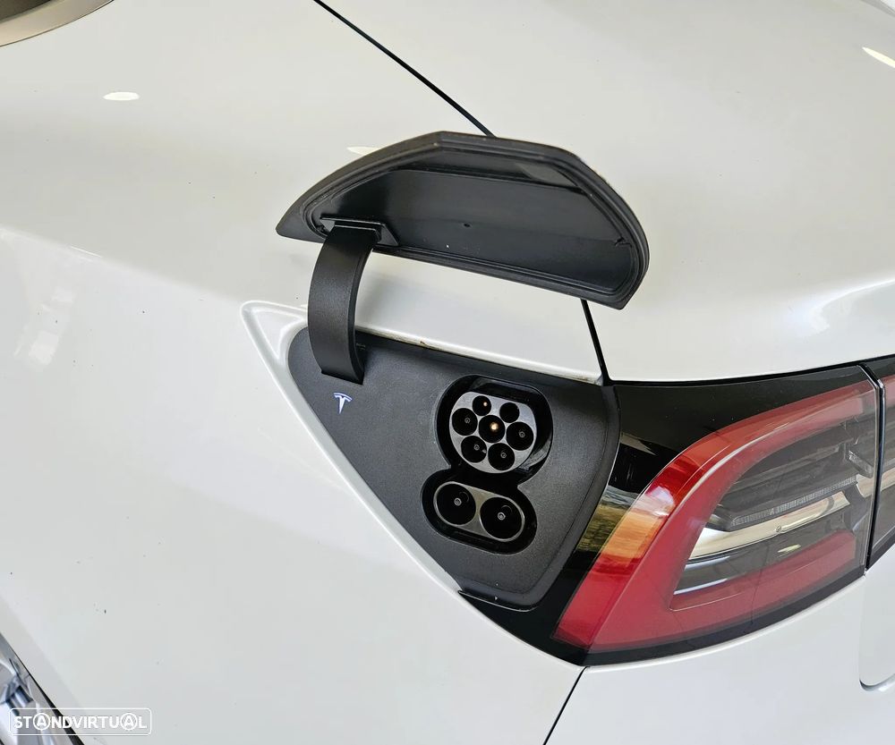 Tesla Model 3 Standard Range Plus RWD - 31