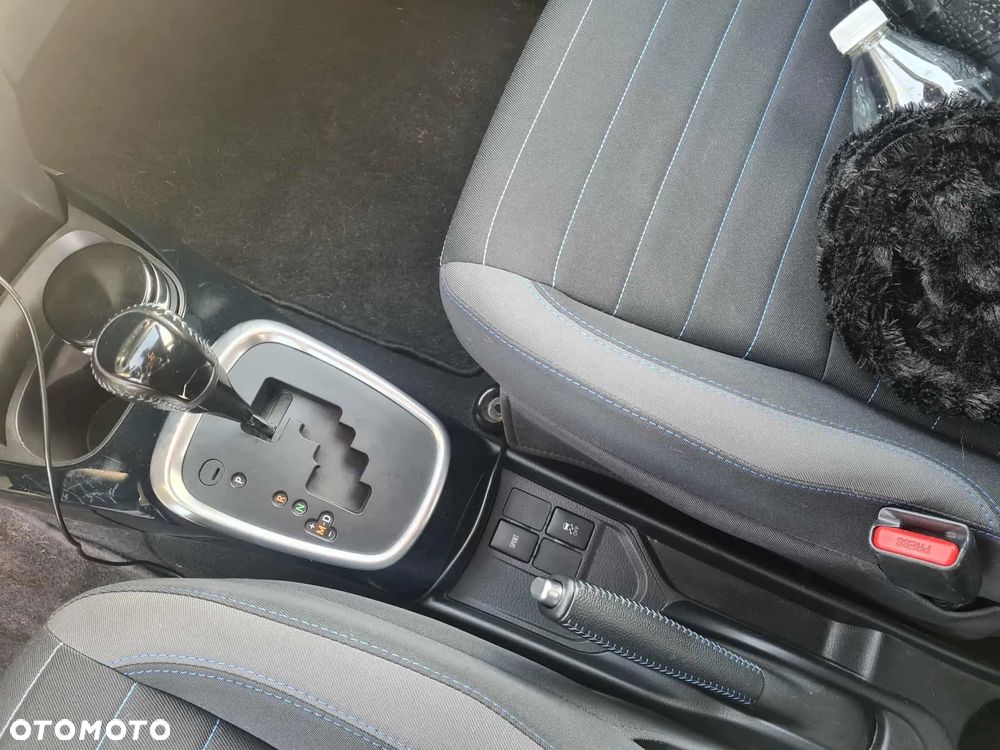 Toyota Yaris 1.5 Selection CVT - 10