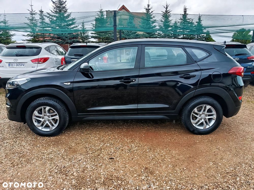 Hyundai Tucson 1.6 GDi 2WD Pure - 29