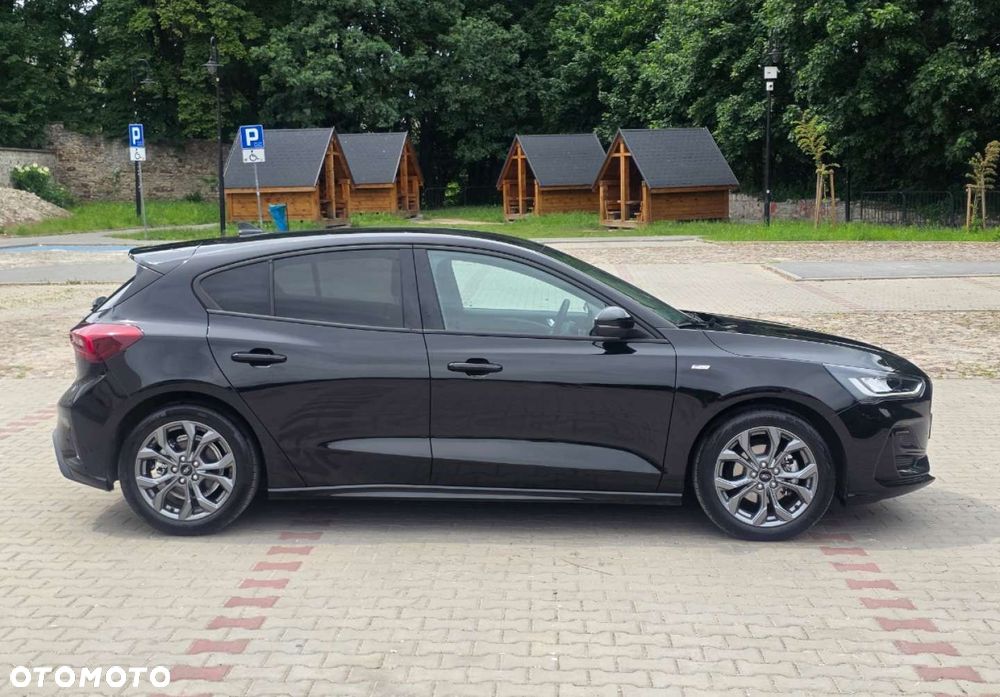 Ford Focus - 4