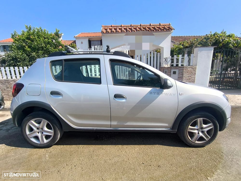 Dacia Sandero 0.9 TCe Stepway - 1