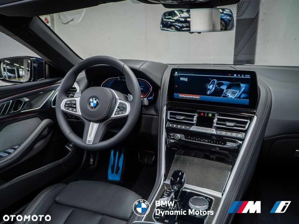 BMW Seria 8 840i - 22