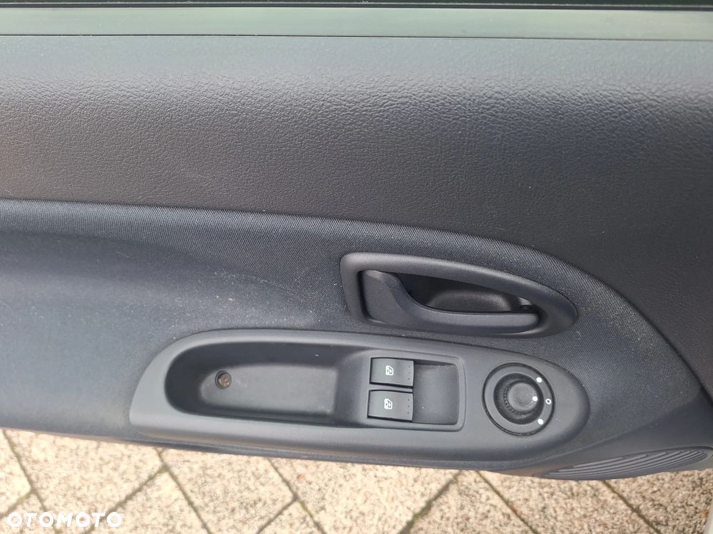 Renault Clio 1.4 16V Dynamique - 18