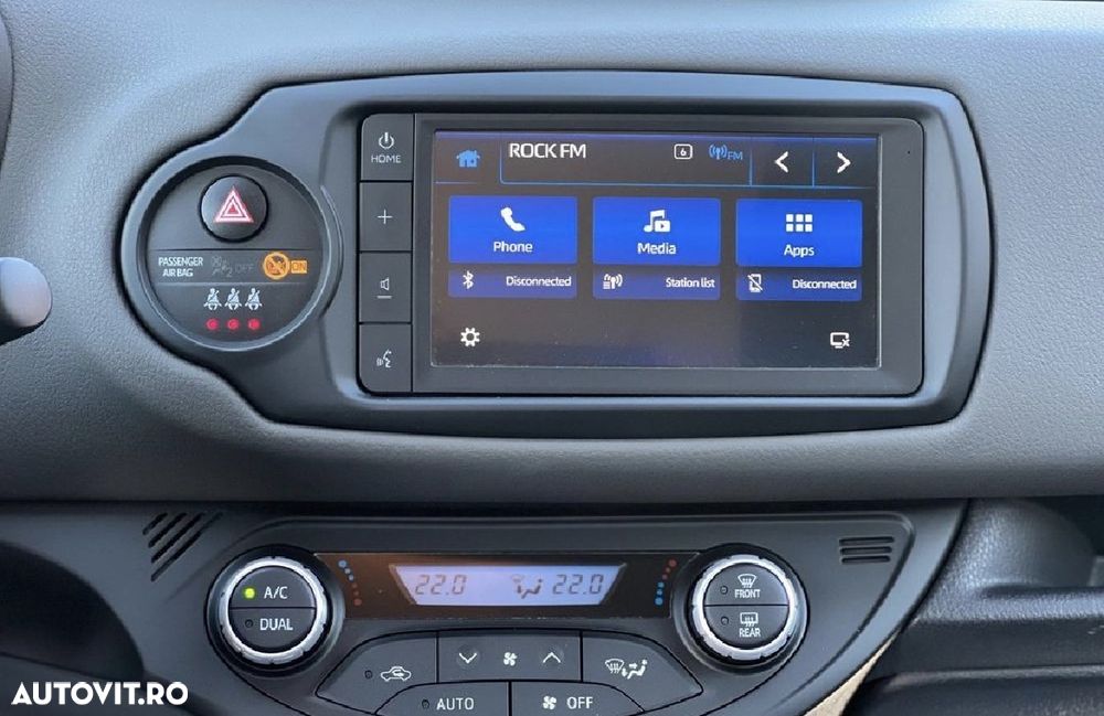 Toyota Yaris - 8