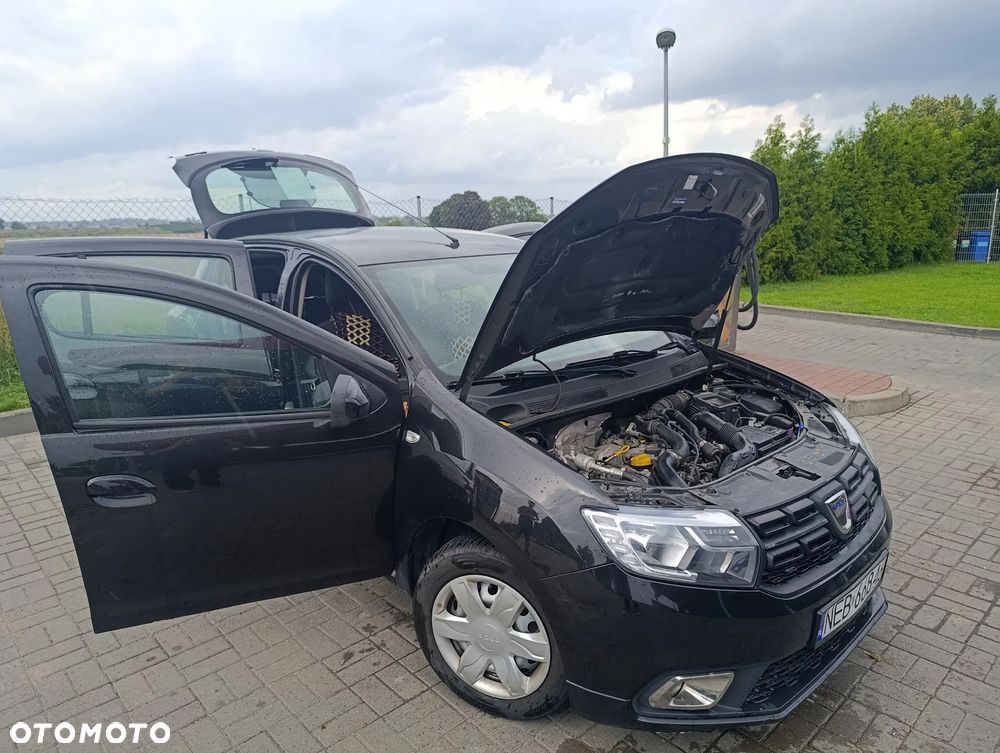 Dacia Sandero - 4