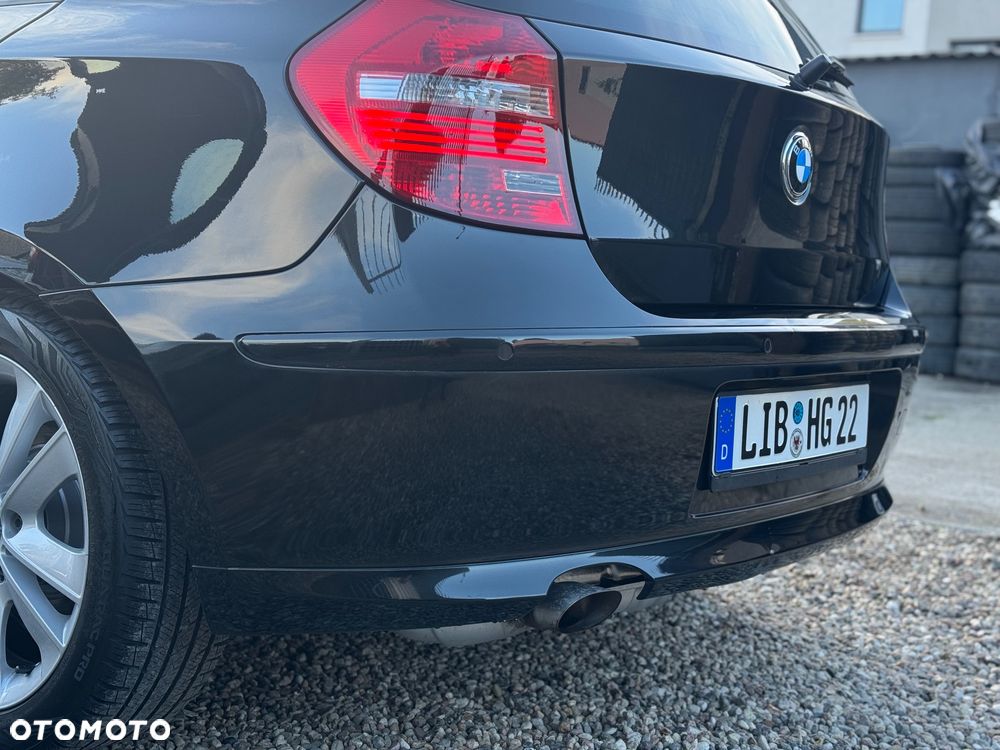 BMW Seria 1 118i Edition Sport - 9