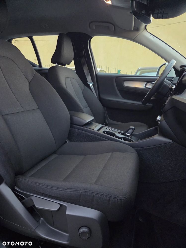 Volvo XC 40 D3 SCR Momentum - 15