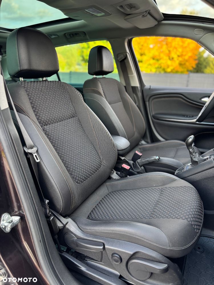 Opel Zafira 1.6 T SIDI Cosmo S&S - 34