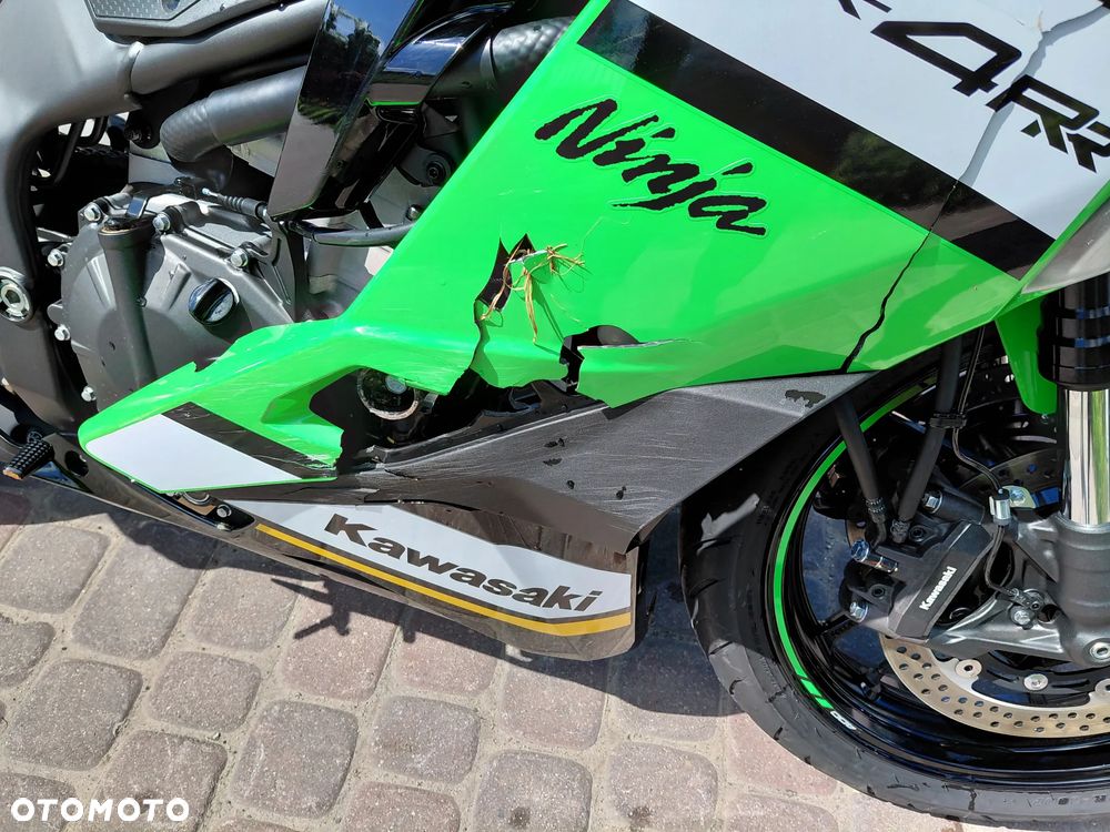 Kawasaki ZX - 16