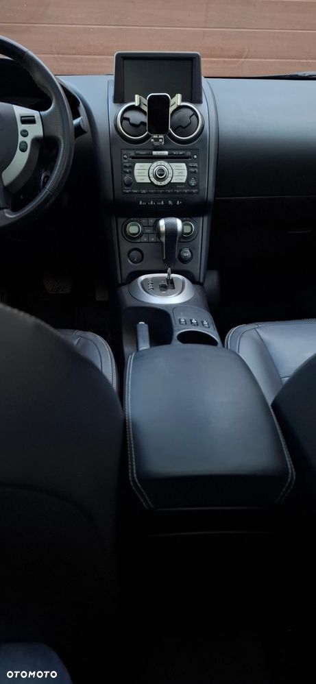 Nissan Qashqai 2.0 Tekna CVT - 20