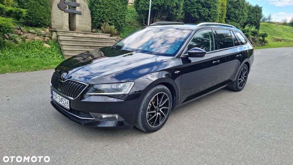 Skoda Superb Combi 2.0 TDI DSG Premium Edition - 19