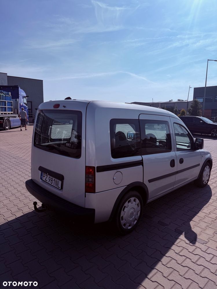 Opel Combo Tour - 9
