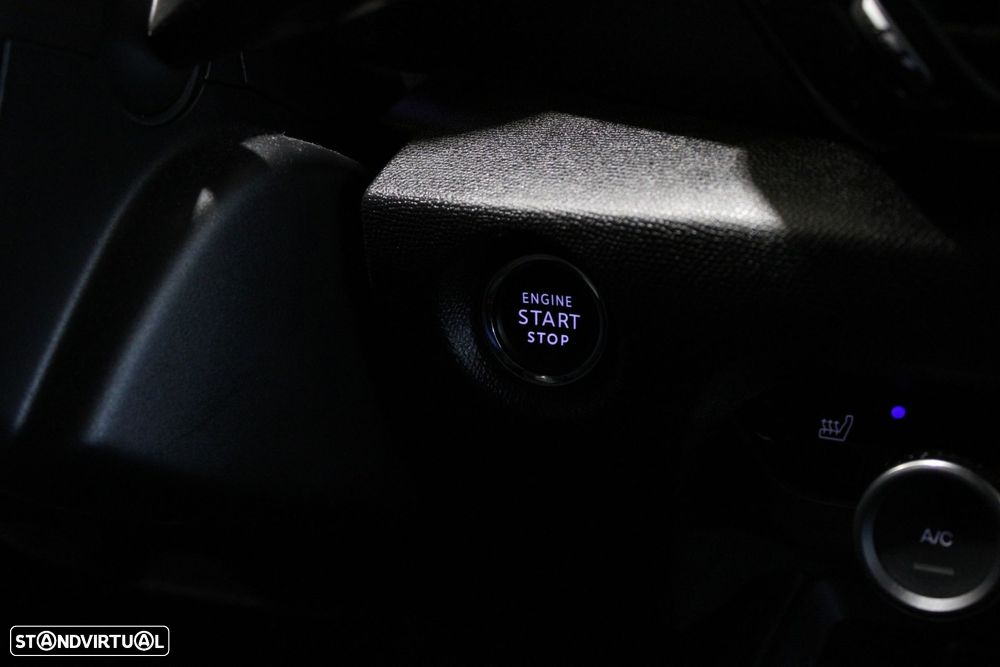 Citroën e-C4 50 kWh Shine - 10