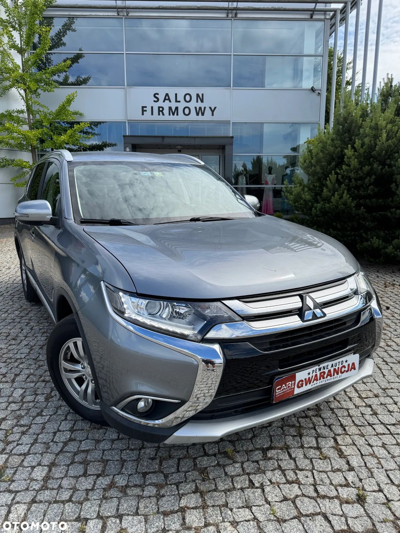 Mitsubishi Outlander 2.0 2WD Diamant Edition - 1