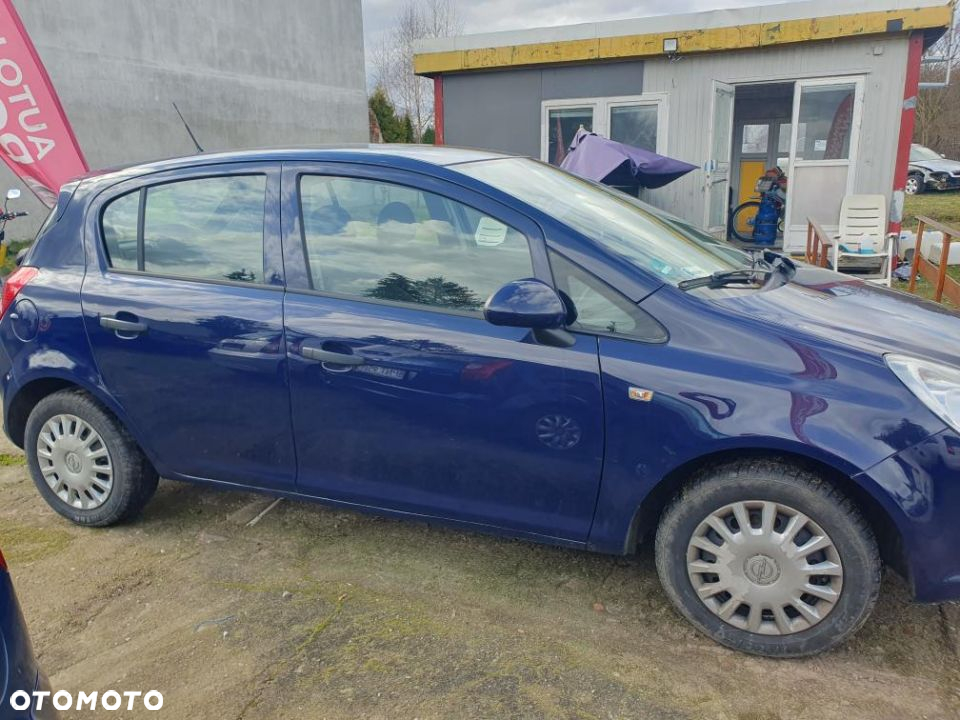 Opel Corsa 1.2 16V Enjoy - 8
