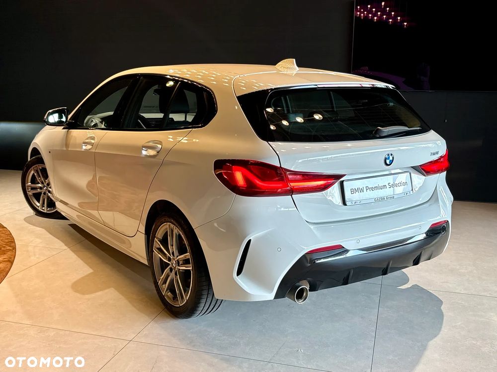 BMW Seria 1 118i M Sport - 8