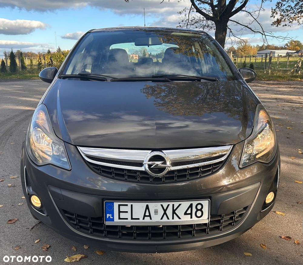 Opel Corsa 1.4 16V Cosmo - 21