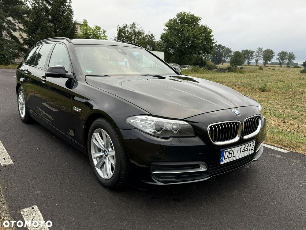 BMW Seria 5 530d Sport-Aut - 39