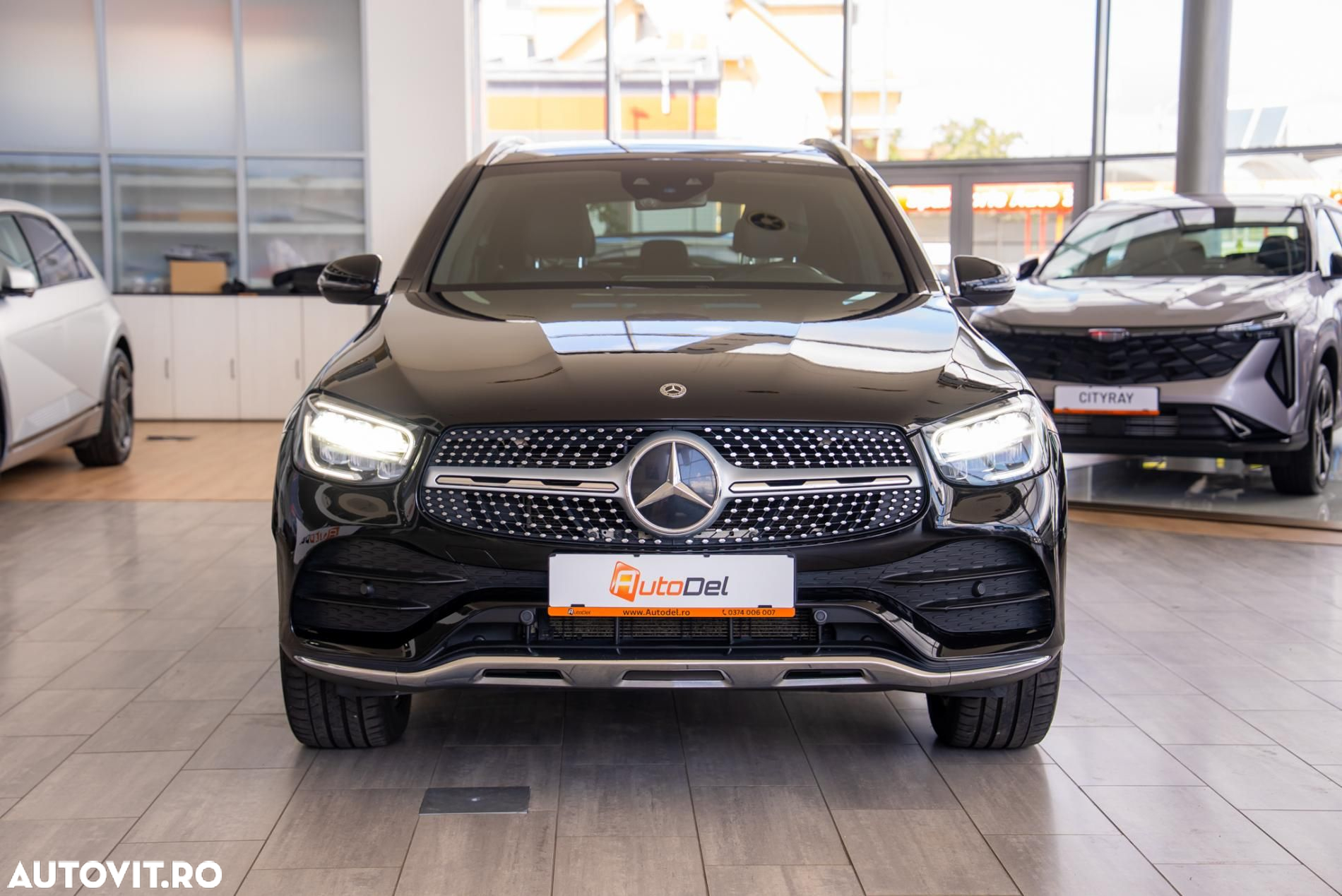 Mercedes-Benz GLC - 6