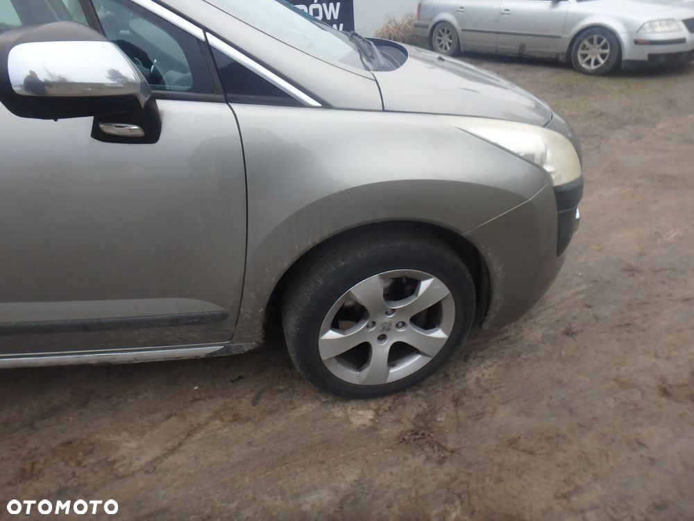 Błotnik prawy i lewy Peugeot 3008 EVGC - 1