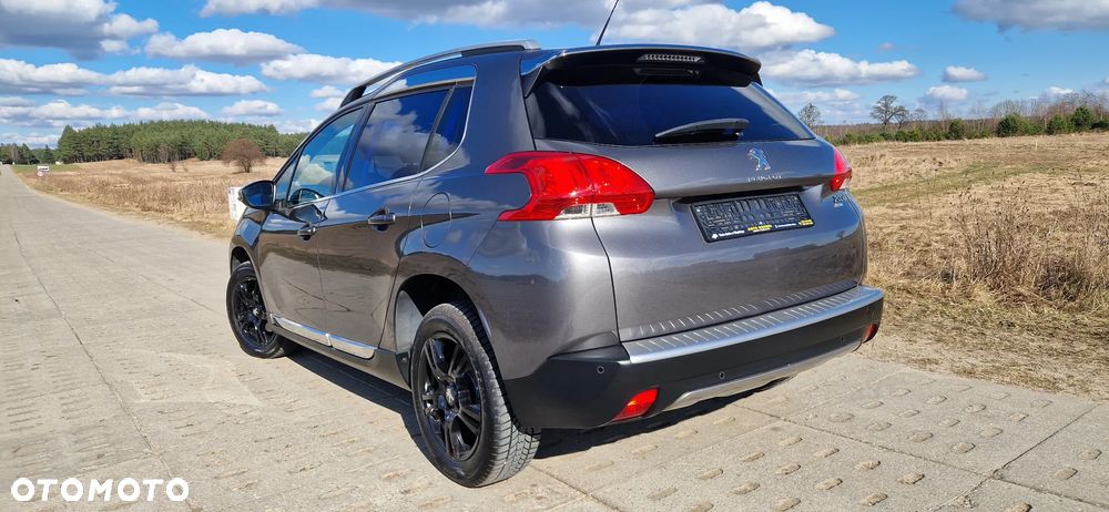Peugeot 2008 1.6 e-HDi Allure S&S - 16