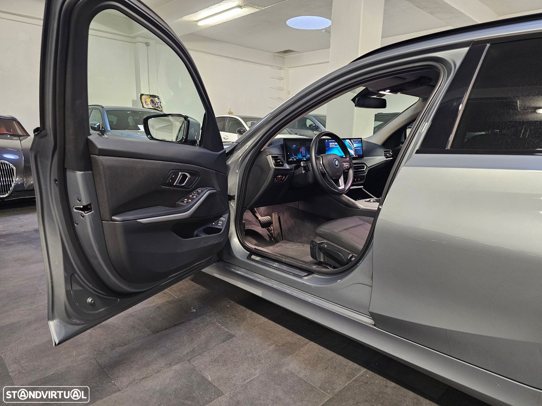 BMW 320 e Touring Corporate Edition Auto - 11