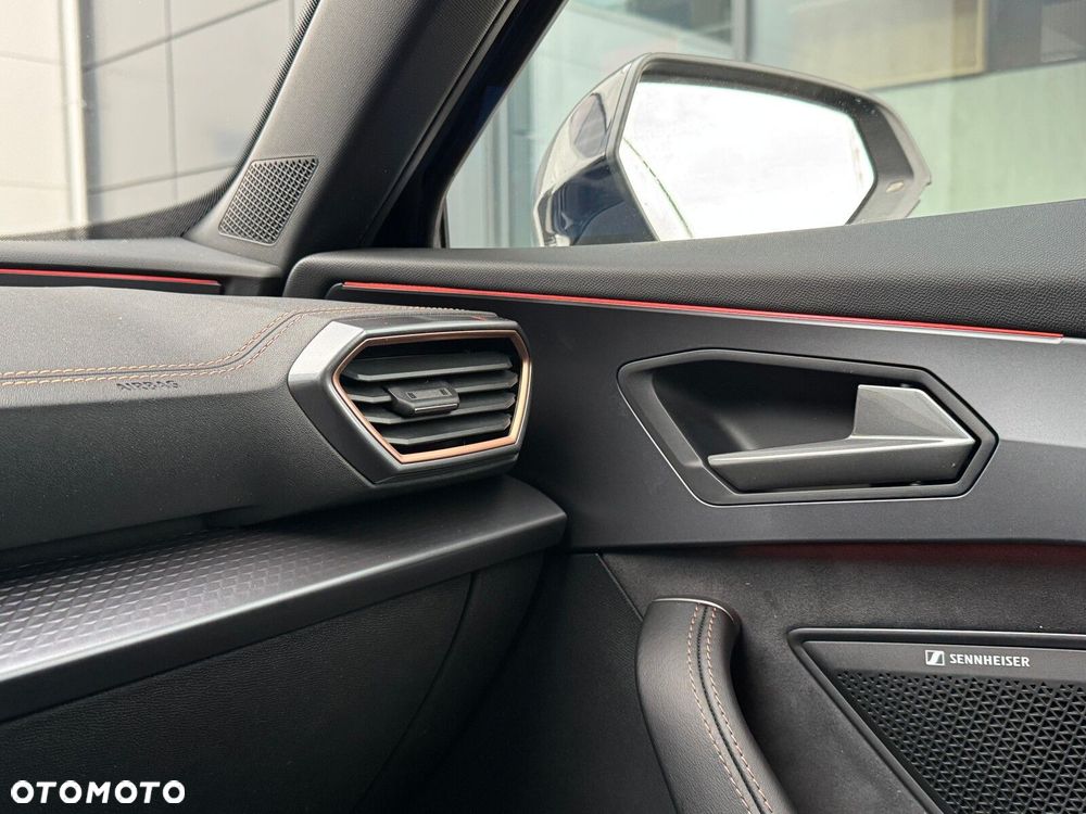 Cupra Formentor 1.5 e-Hybrid PHEV DSG - 36