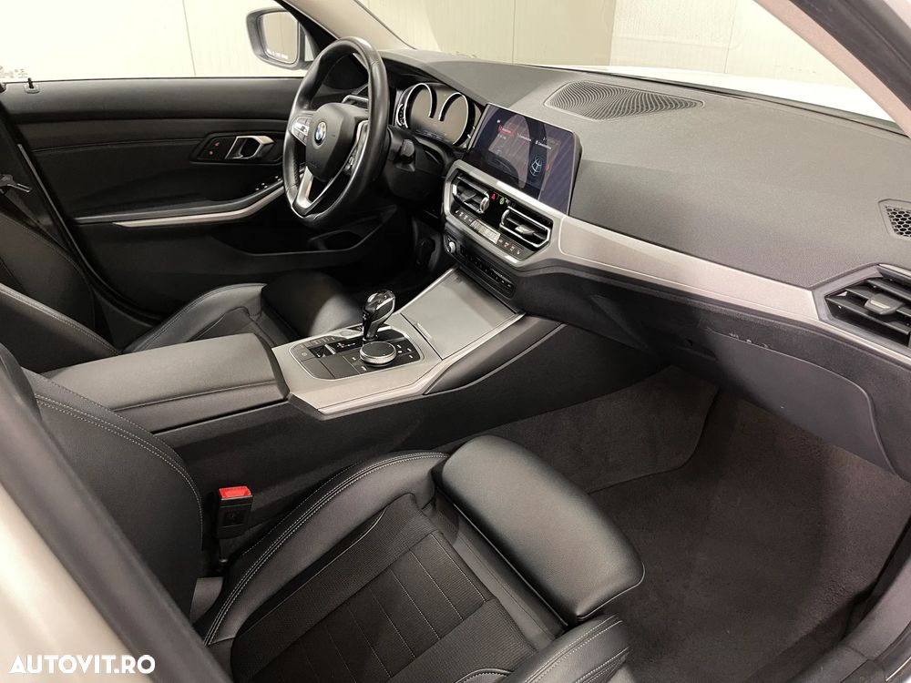 BMW Seria 3 320d xDrive AT Advantage - 11