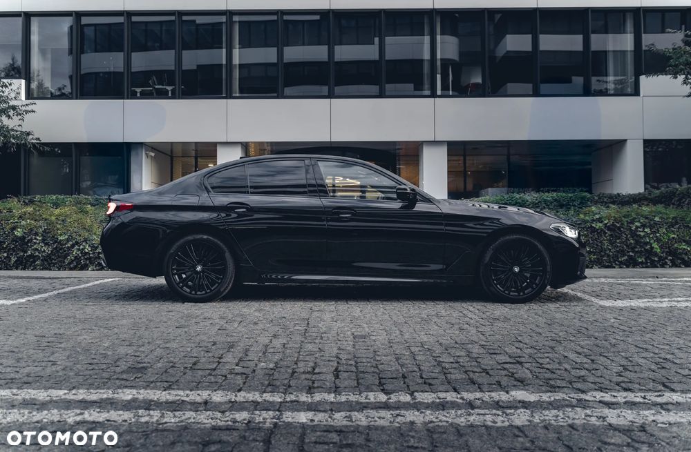 BMW Seria 5 530i xDrive M Sport sport - 10