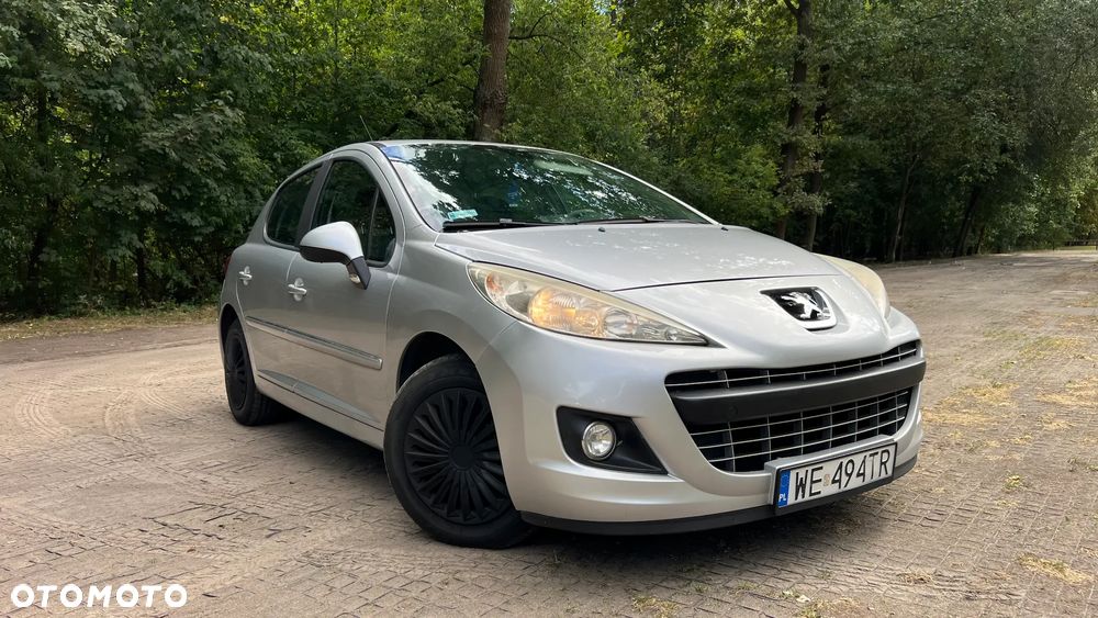 Peugeot 207 1.6 HDi Presence - 2
