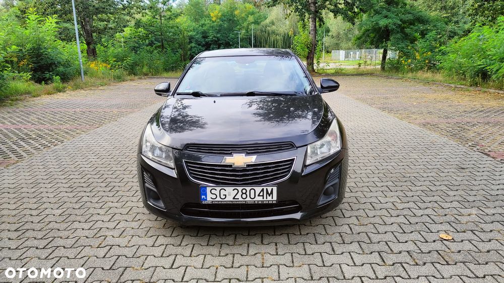 Chevrolet Cruze 1.8 LS+ - 2