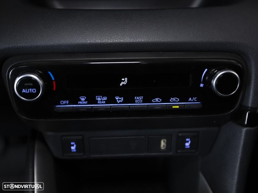 Toyota Yaris 1.5 HDF Comfort - 15