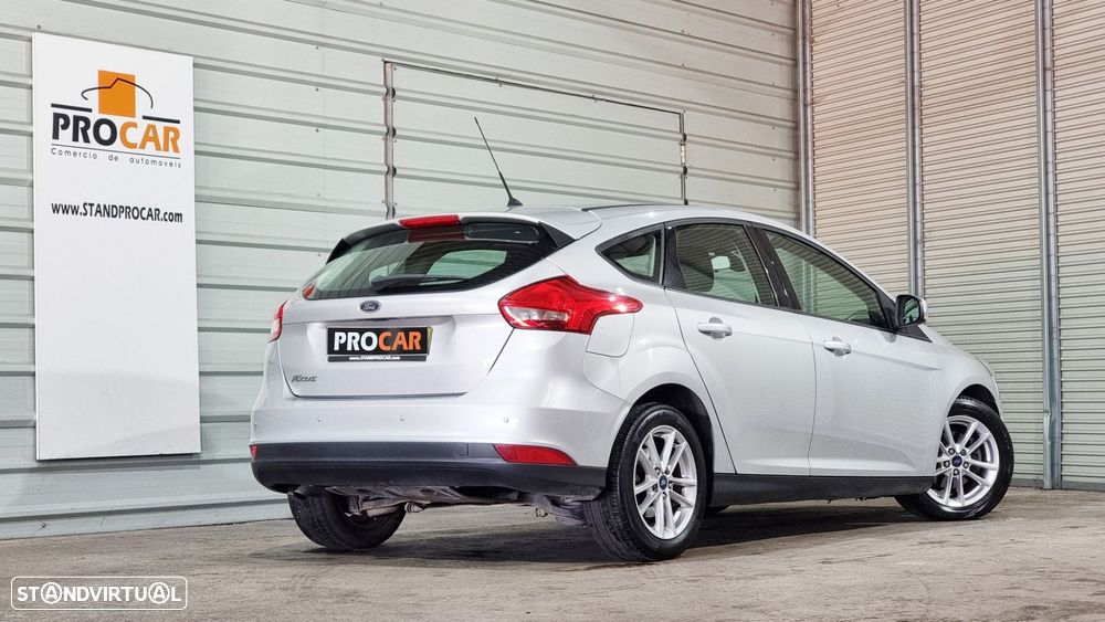 Ford Focus 1.5 TDCi Trend+ - 2