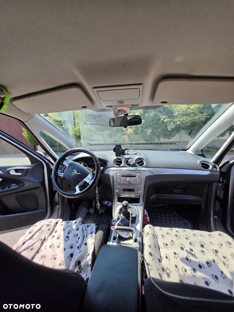 Ford S-Max 2.0 Titanium - 14