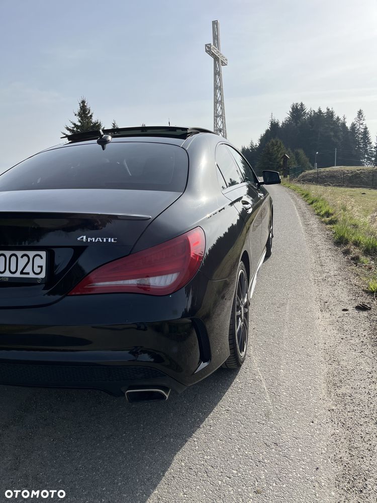 Mercedes-Benz CLA 250 4-Matic AMG Line - 14