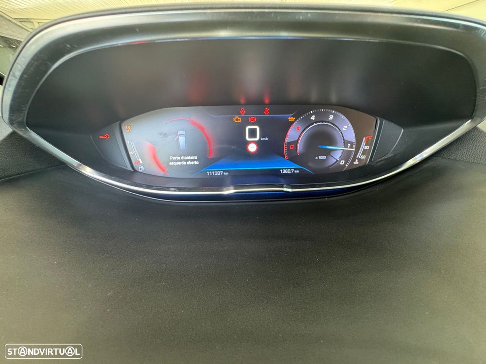 Peugeot 5008 1.5 BlueHDi Allure Pack - 14