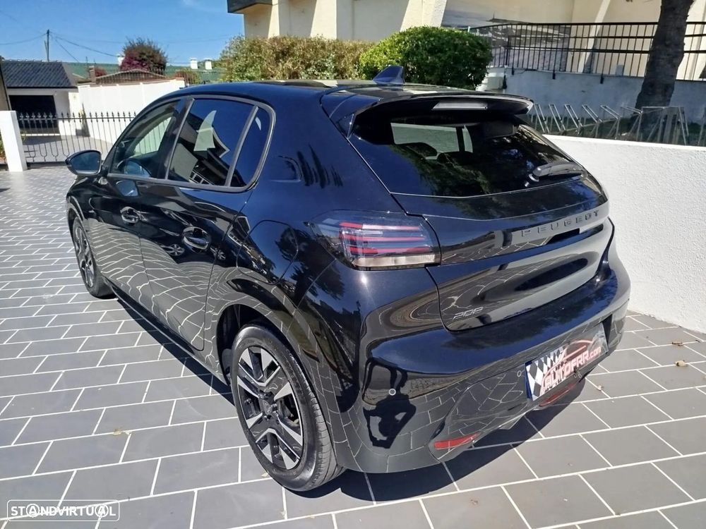 Peugeot 208 TURBO 100 Allure - 7
