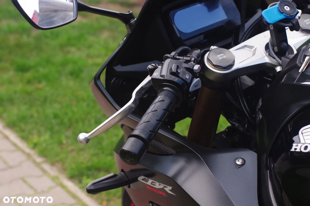 Honda CBR - 26