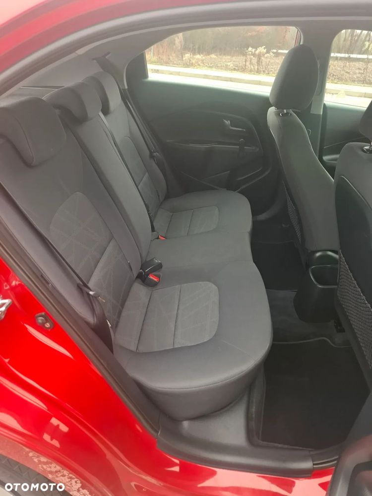 Kia Rio 1.4 Dream-Team Edition - 10