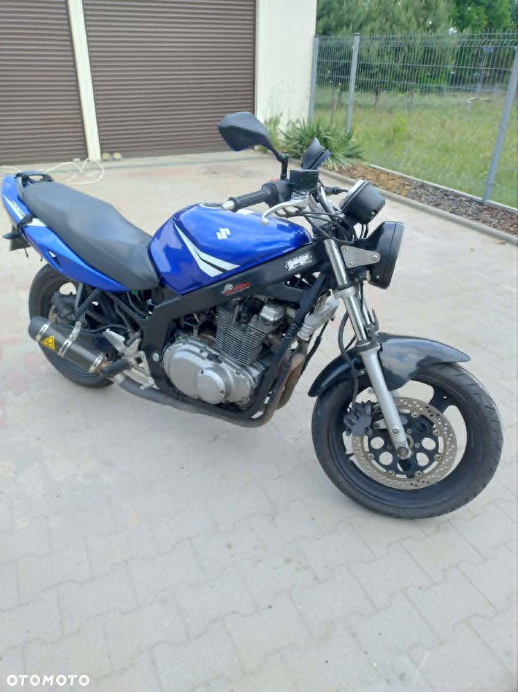 Suzuki GS - 1