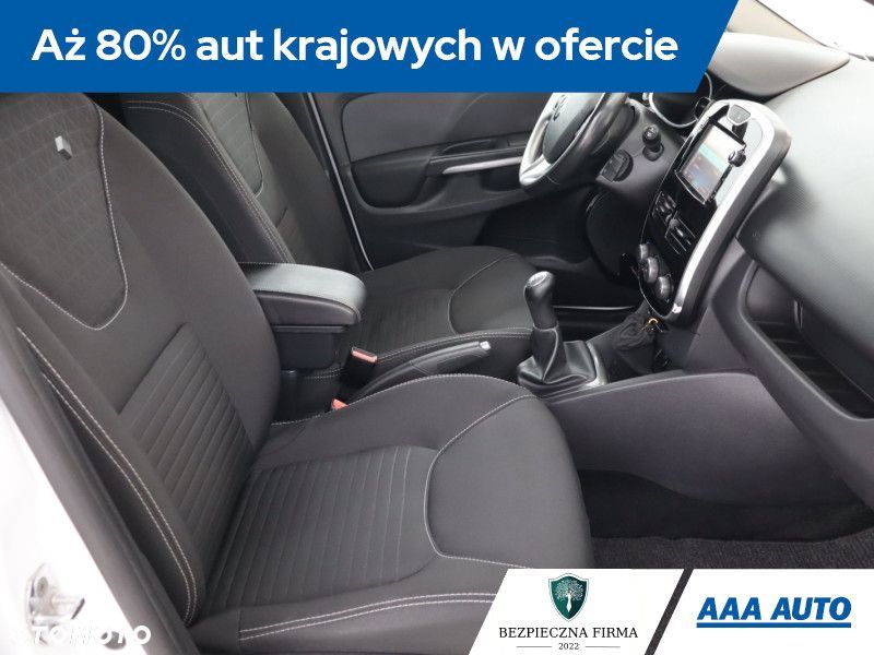 Renault Clio - 11