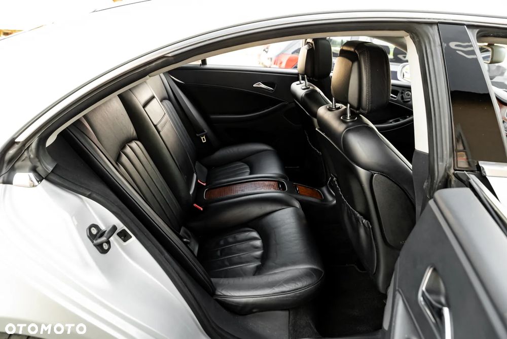 Mercedes-Benz CLS 350 CDI - 29