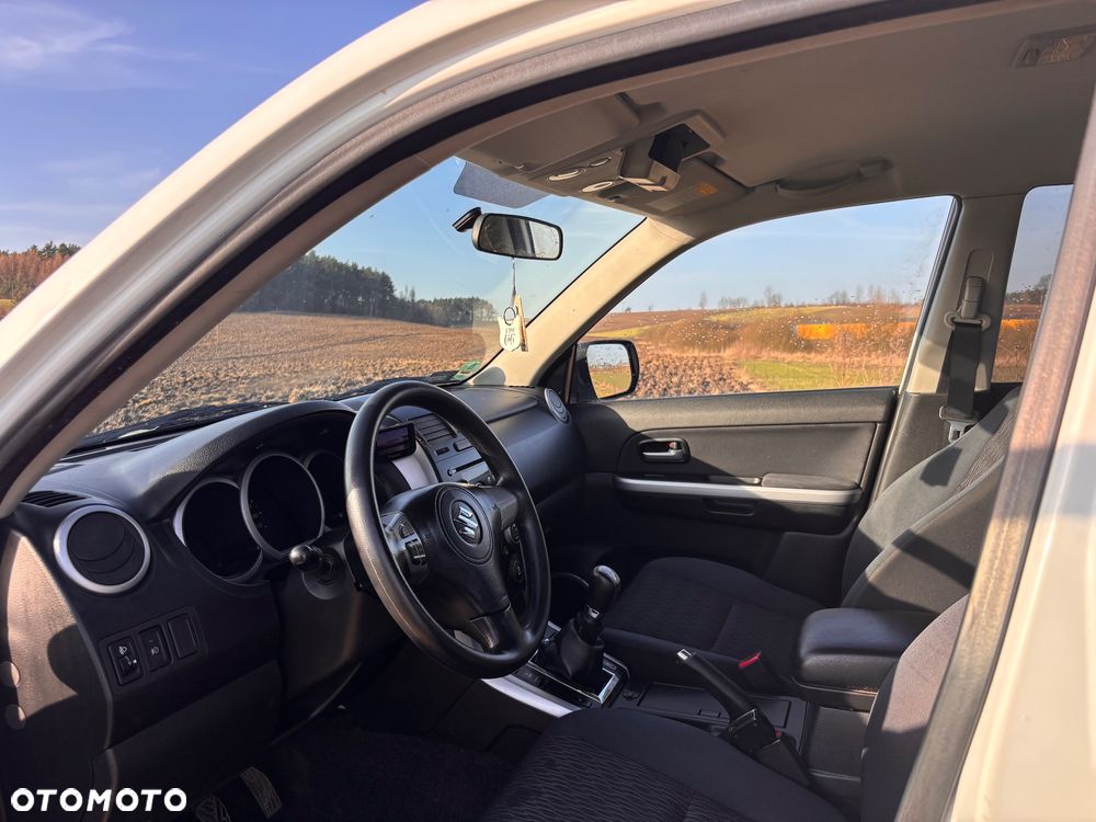 Suzuki Grand Vitara - 9