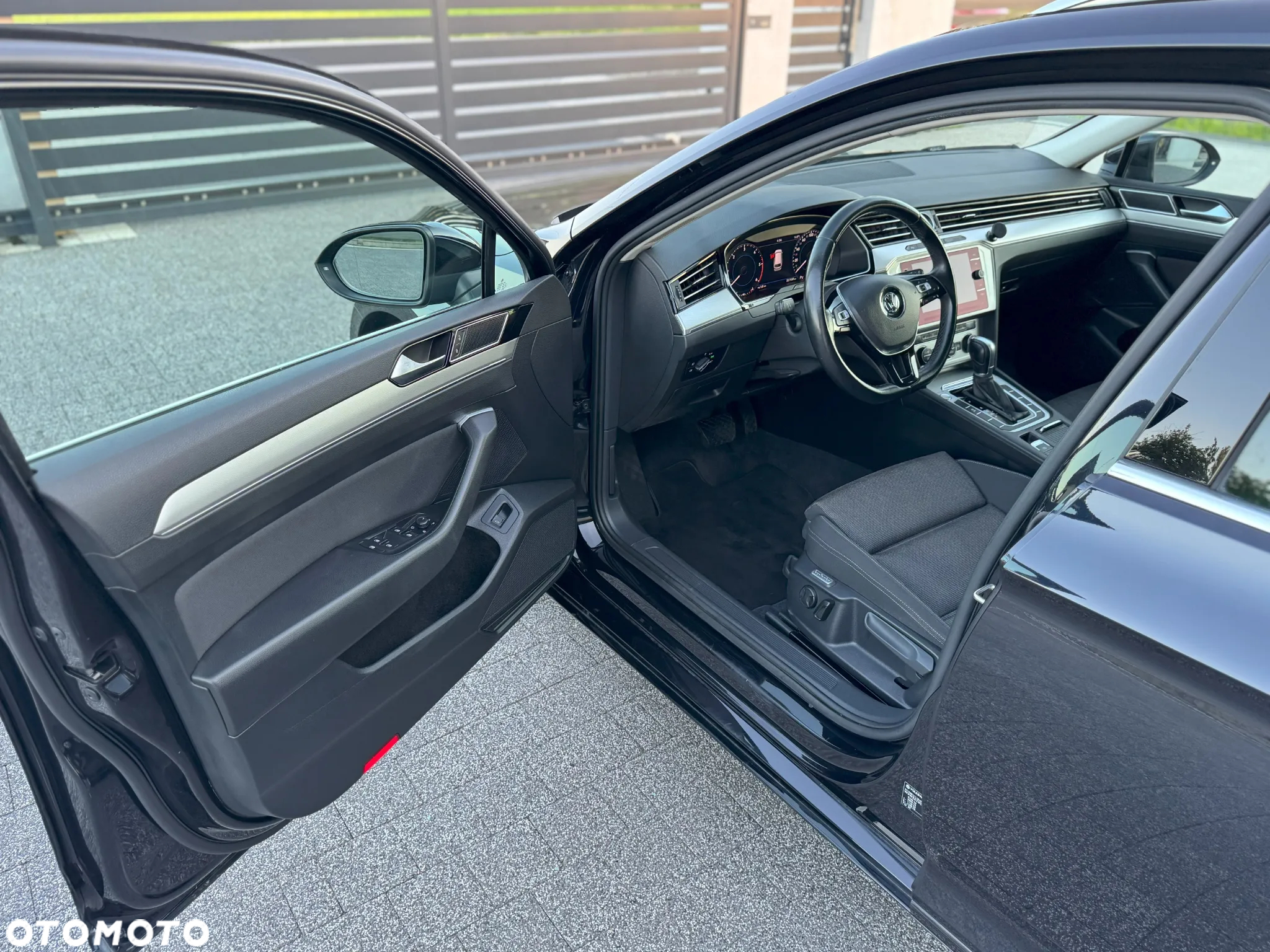 Volkswagen Passat 2.0 TDI BMT Comfortline DSG - 21
