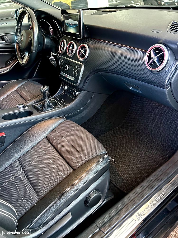 Mercedes-Benz A 160 d Urban - 11