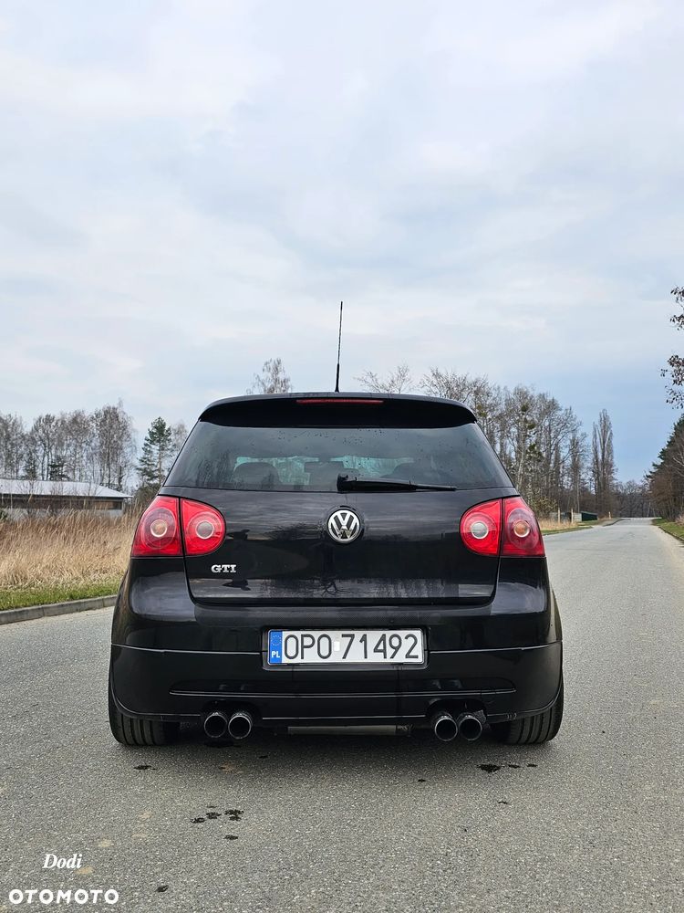 Volkswagen Golf - 4