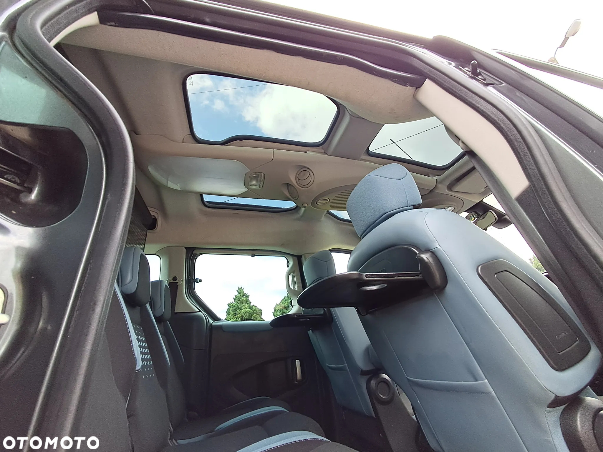 Citroën Berlingo Multispace HDi 115 FAP XTR - 23
