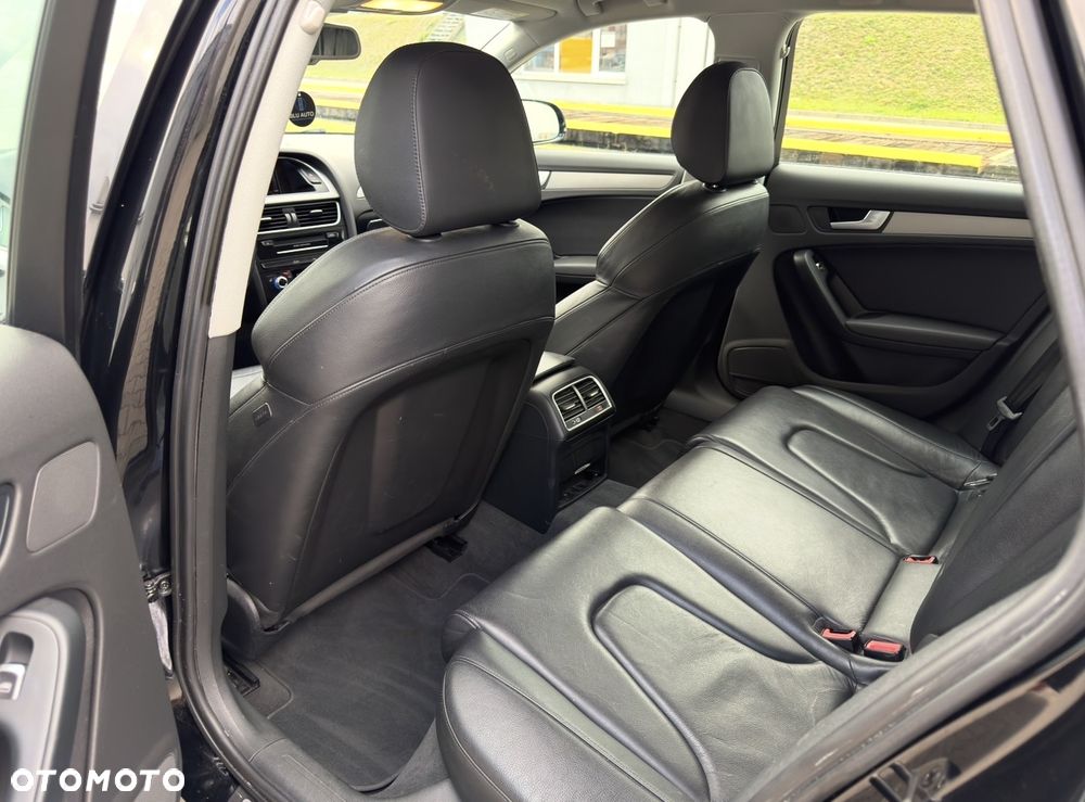 Audi A4 Avant 2.0 TDI DPF clean diesel multitronic S line Sportpaket - 39