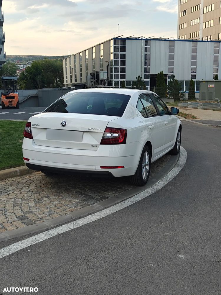 Skoda Octavia 2.0 TDI 4X4 DSG Style - 5